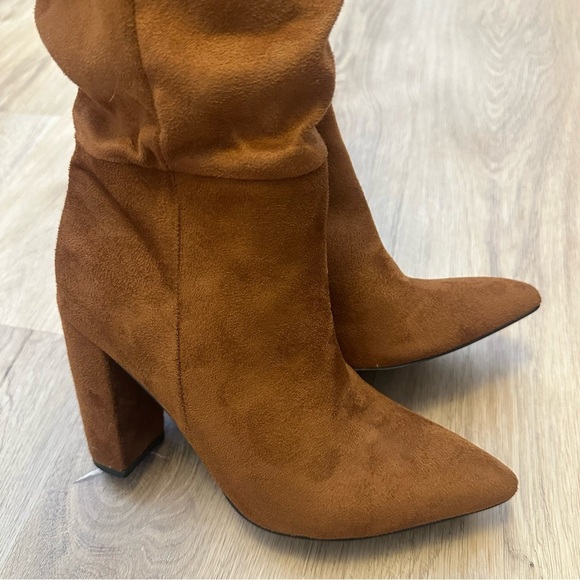 Cognac Brown Slouchy Heeled Boots size 40 - Picture 2 of 9